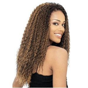 Model Model Glance Syn Brazilian Curl Braid